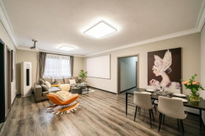 Shanghai Lemon Deluxe Room 南京西路步行街